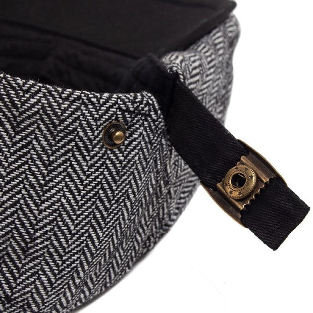 ROUSSEL PARIS | Casquette plate en laine à chevrons