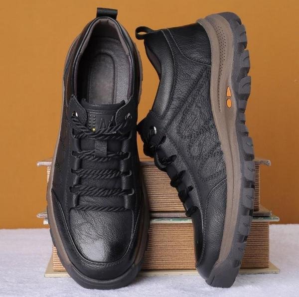 ROUSSEL PARIS | The Leather Walking Shoes